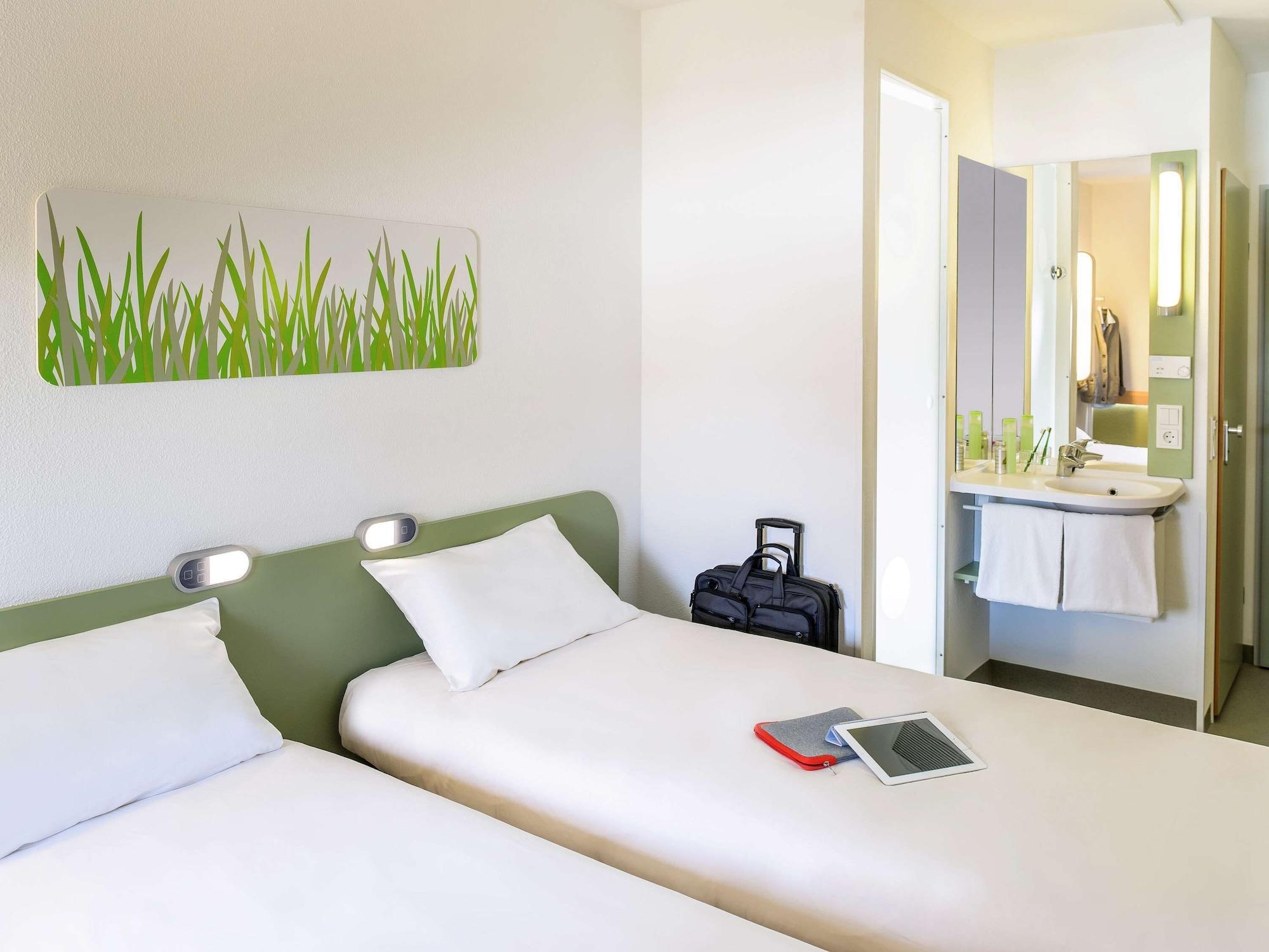 Ibis Budget Бержерак Экстерьер фото